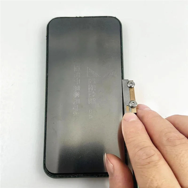 Screen Edge Glue Removal Blade - Panel Line Marker のレビューと価格