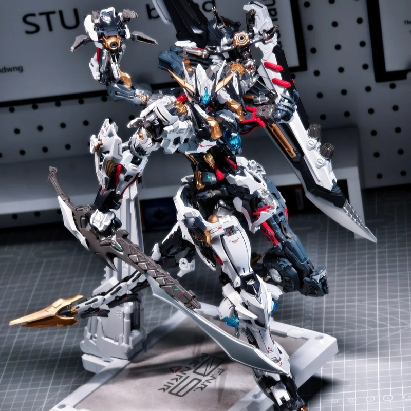 【IN STOCK】IN ERA+ RMD 1/72 FEN - Fenrir Model Kit In Era のレビューと価格