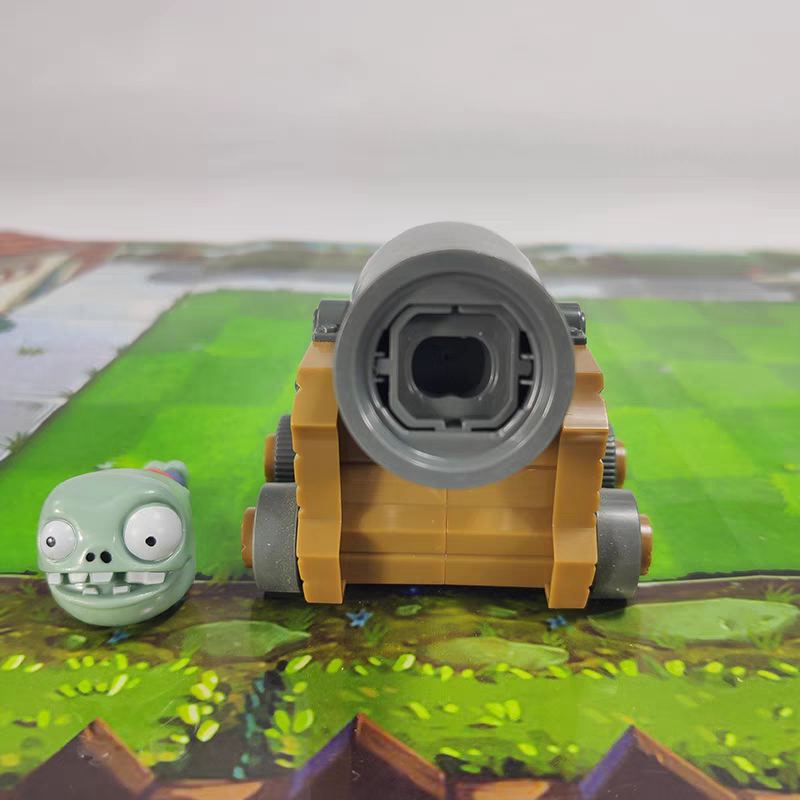 New Plants Vs. Zombies Toy Lit - Model Kit Zombie のレビューと価格