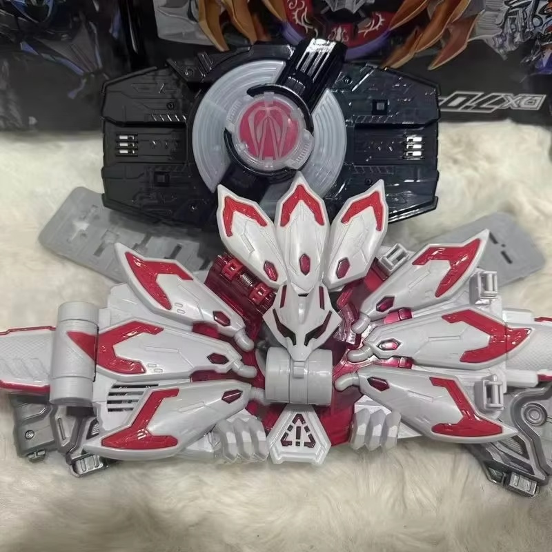 Kamen Rider Geats Nine-Tailed  - Model Kit Kamen Rider のレビューと価格