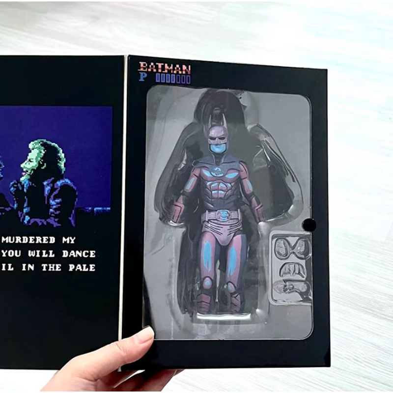 Neca Batman Figure Mafex Super - Model Kit Harley Quinn のレビューと価格