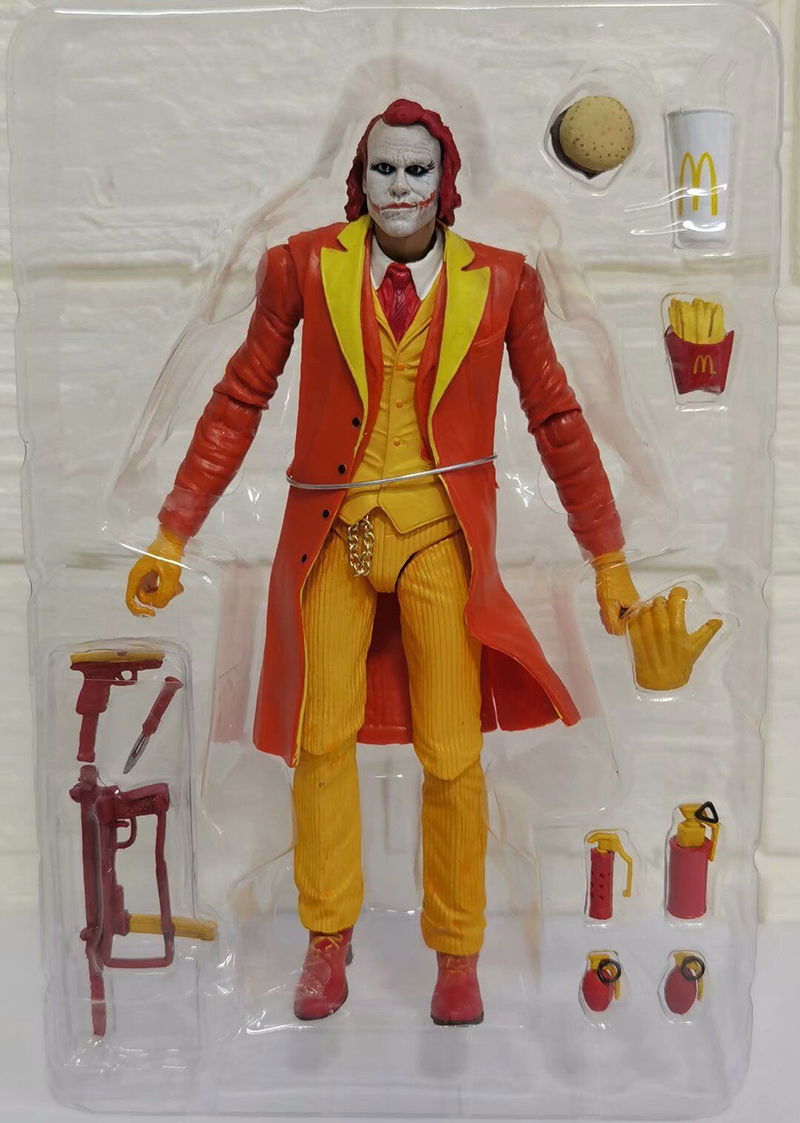 Neca Batman Joker Figure Mafex - Model Kit Harley Quinn のレビューと価格
