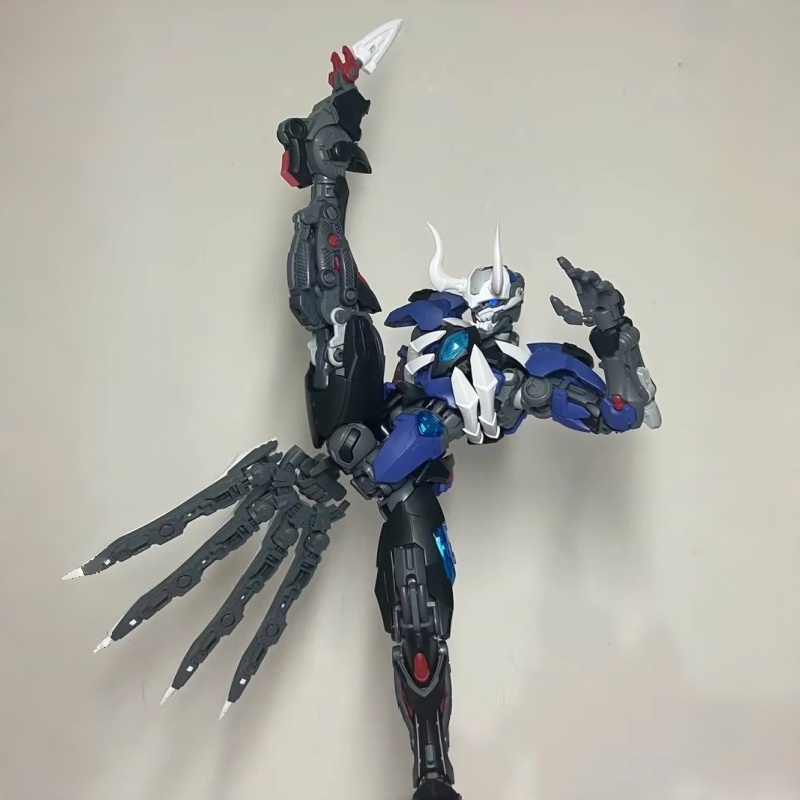 Hemoxian Mg 1/100 Scale Lone S - Model Kit Lone Shadow のレビューと価格